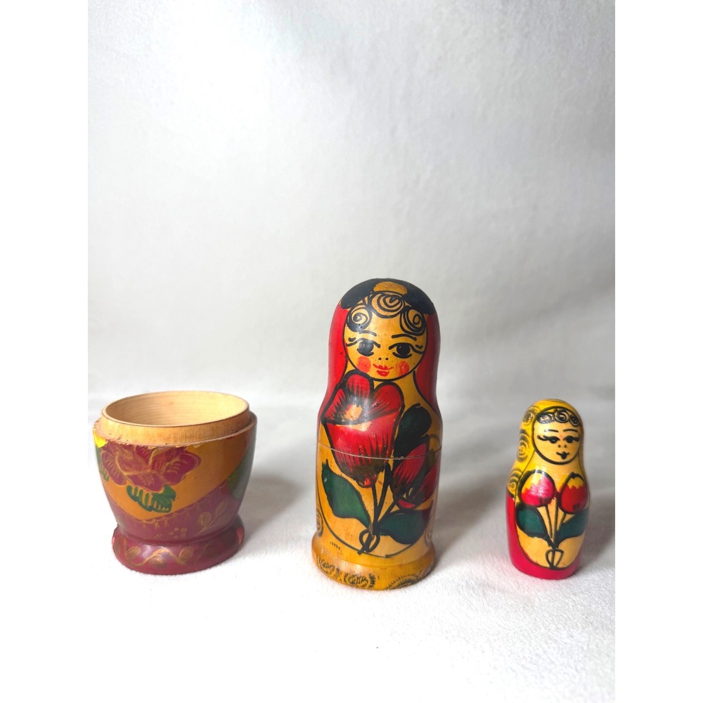 Vintage Hand Painted Matryoshka Nesting Dolls Floral Folk Art Incomplete Set